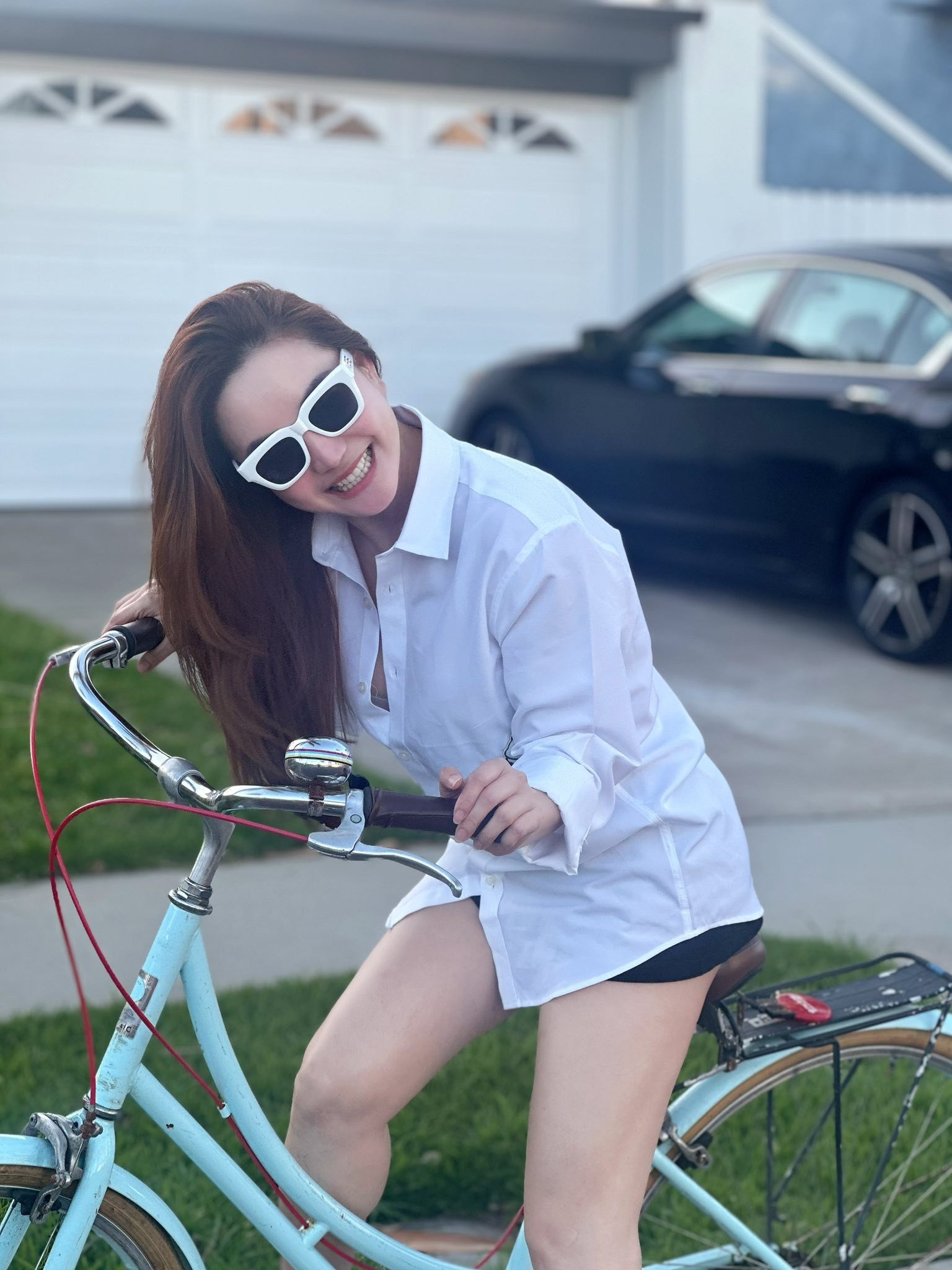 Ca sĩ quê Lâm Đồng có cuộc sống giàu có ở Việt Nam vẫn sang Mỹ kinh doanh, hàng ngày đạp xe, làm vườn sống an yên - Ảnh 11.