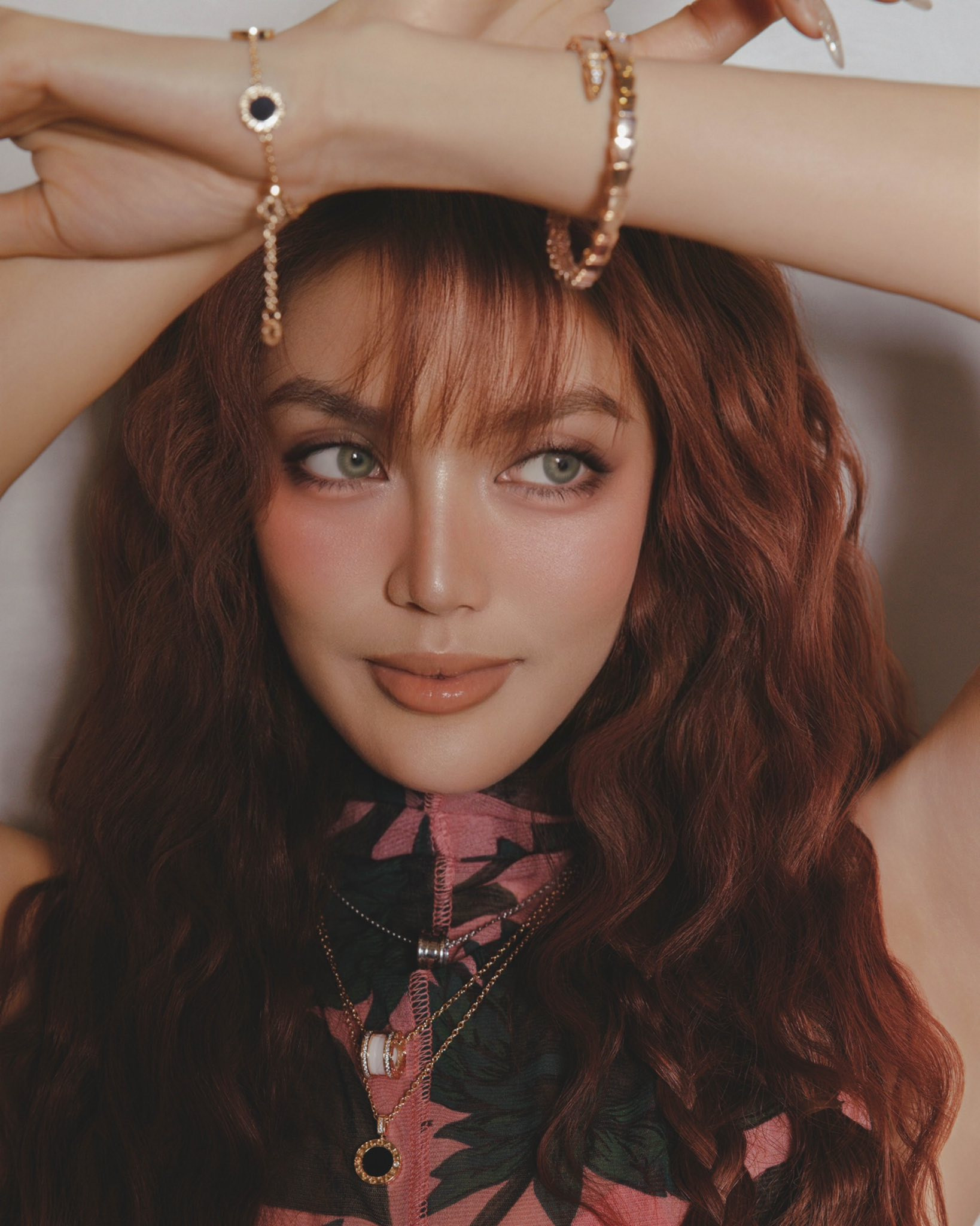 Lan Khuê tuổi 34 tỏa sáng với outfit sang trọng và bộ trang sức tiền tỷ - Ảnh 2.