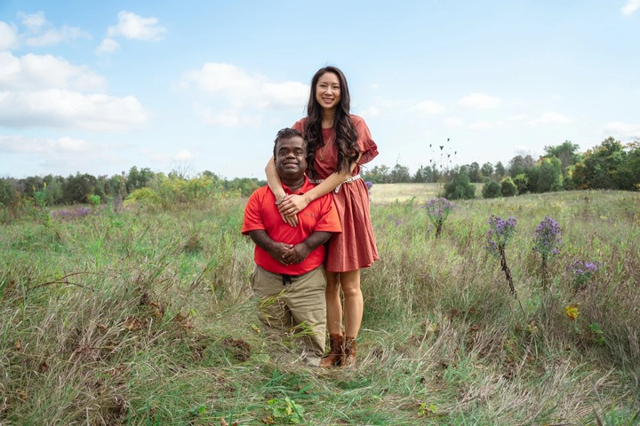 Họ là bạn bè trước khi kết hôn.