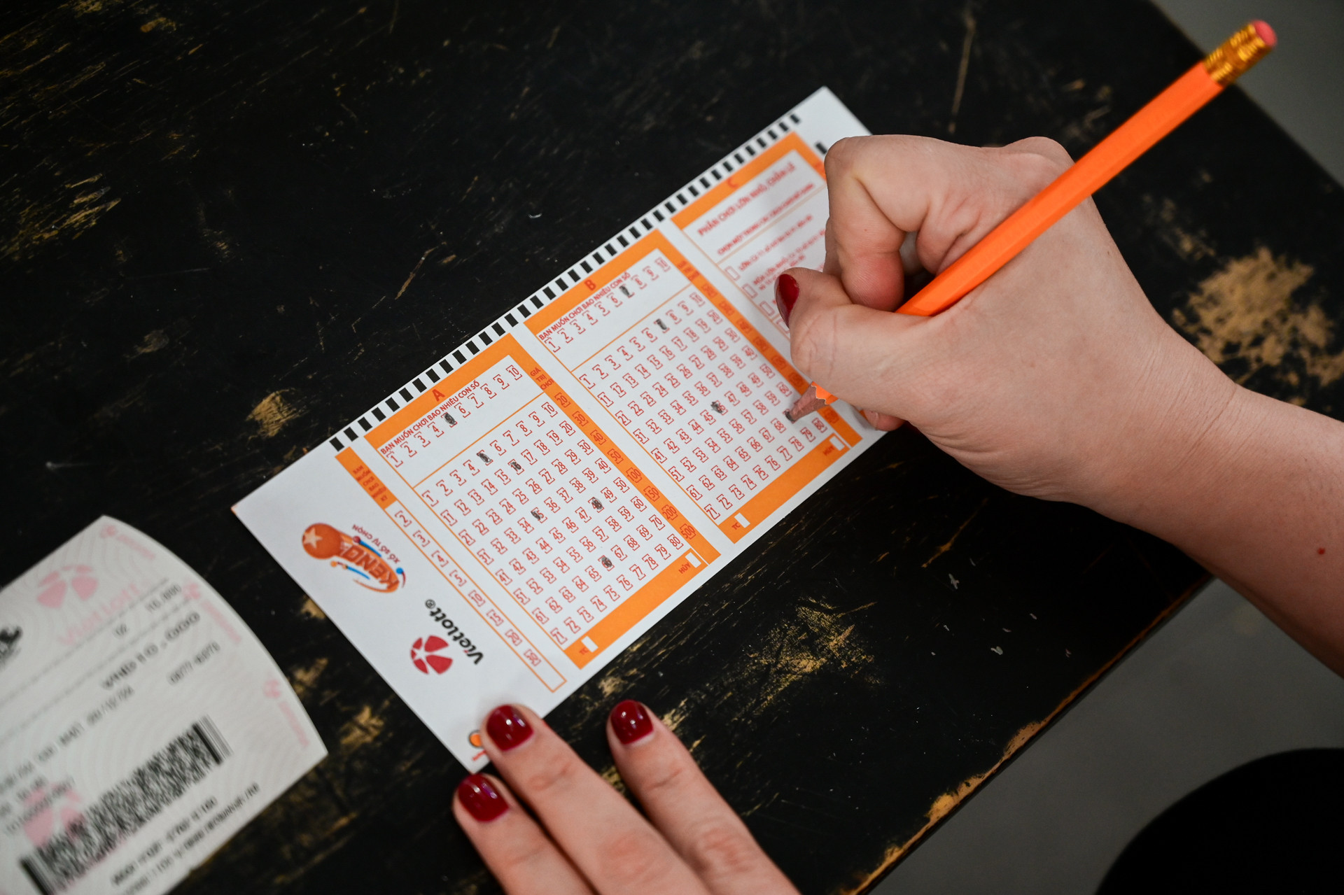 Kết quả Vietlott 22/4: Có 17 vé trúng giải nhất, chứa cặp số 15, 16插图1 Kết quả Vietlott 22/4: Có 17 vé trúng giải nhất, chứa cặp số 15, 16插图1