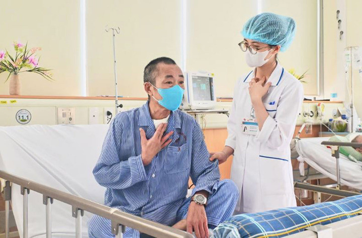 Bệnh nhân được cứu sống ngoạn mục, bình an trở về với gia đình (Ảnh: BVCC)