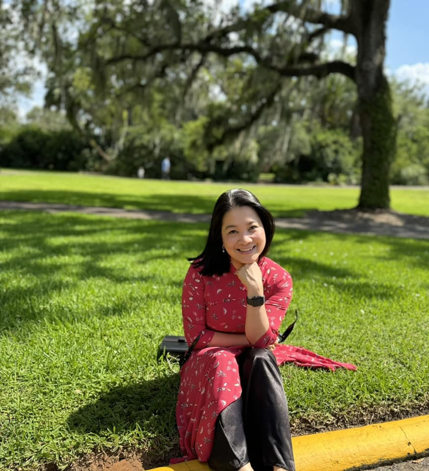 Diễn viên Kim Ngân 'Người đàn bà yếu đuối' bán phở, bánh mì mưu sinh ở Thụy Sĩ插图 516123255_10162791926782440_7344486900254530253_n.jpg