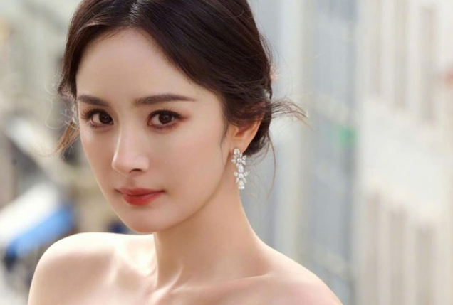 Dương Mịch bị bỏng mặt vì sử dụng mặt nạ hơi nước - Ảnh 2