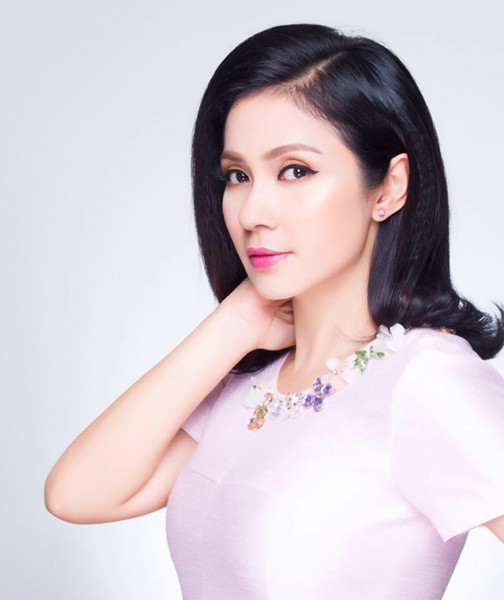 Diễn viên Việt Trinh công khai trạng thái