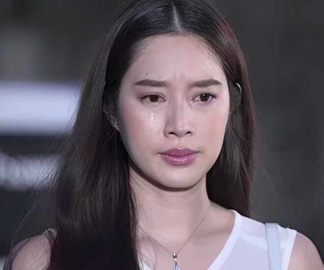 3 năm ly hôn gặp vợ cũ ôm bụng bầu đứng cầm hộp cơm từ thiện, tôi đến gần định mỉa thì có người bảo: Cảm ơn giám đốc!插图