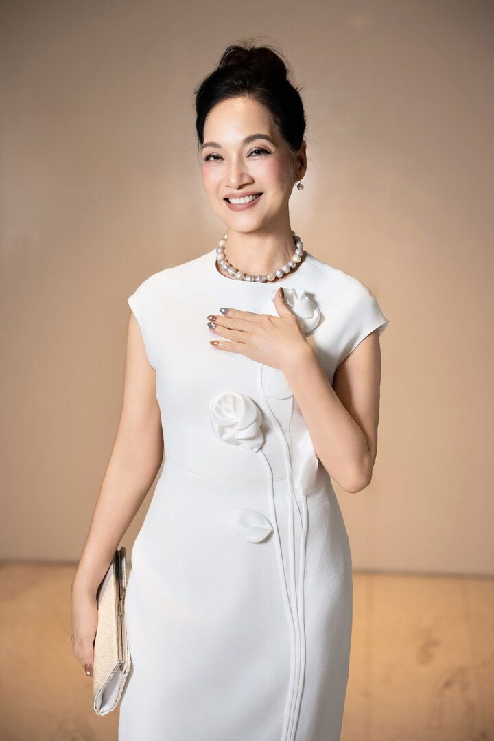 Nhiều năm trôi qua,