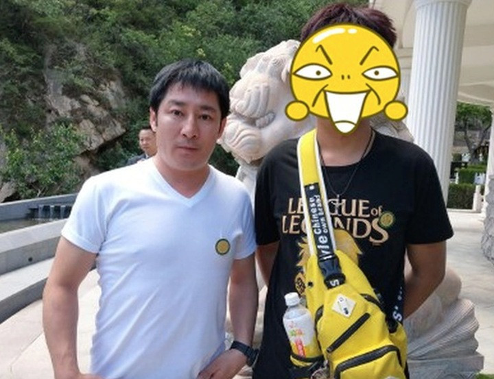 Đinh Kiện rút khỏi làng giải trí để trở thành giảng viên kinh kịch.