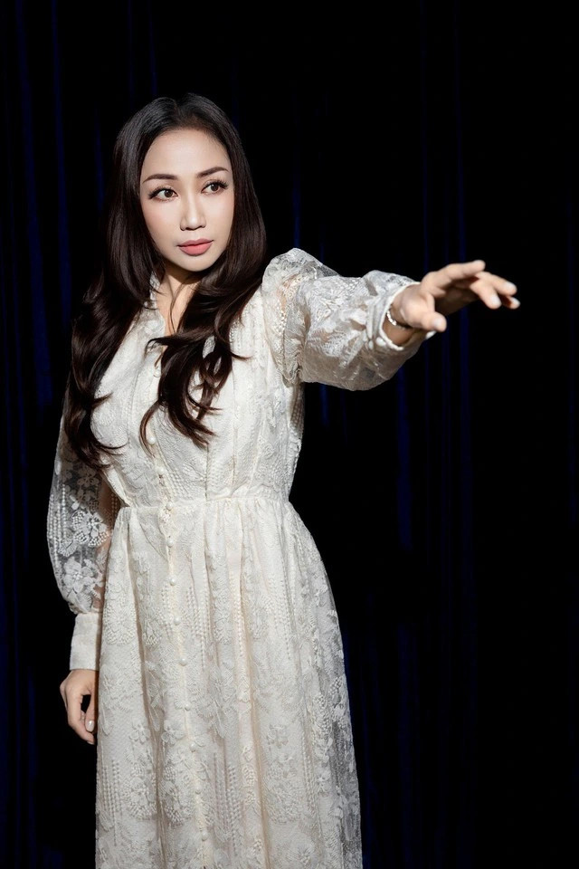 Cuộc sống của nữ NSƯT Ốc Thanh Vân sau khi rời Úc về Việt Nam - Ảnh 3.