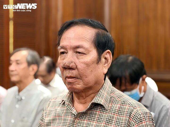 Bị cáo Lê Quang Thung tại phiên toà.