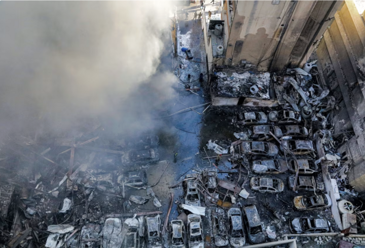 Tổng thống Pháp Emmanuel Macron lên án những gì ông mô tả là cuộc tấn công