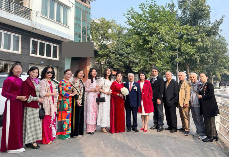 Nhớ lời mẹ, 3 anh em trai ở Hà Nội xây nhà sát vách, sống hòa thuận mấy chục năm插图2 anh 5.jpg