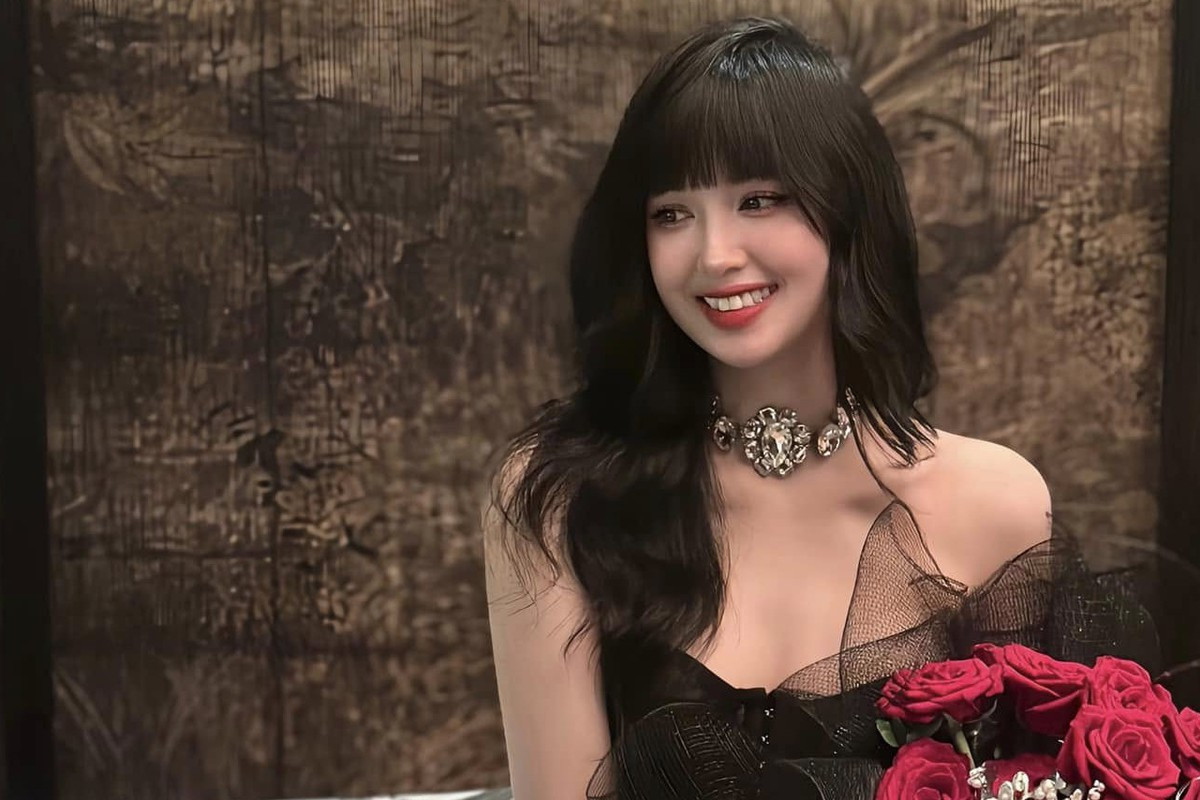 Hotgirl Phú Thọ là thủ khoa trường quân đội, ngày càng quyến rũ với phong cách thời trang táo bạo插图8