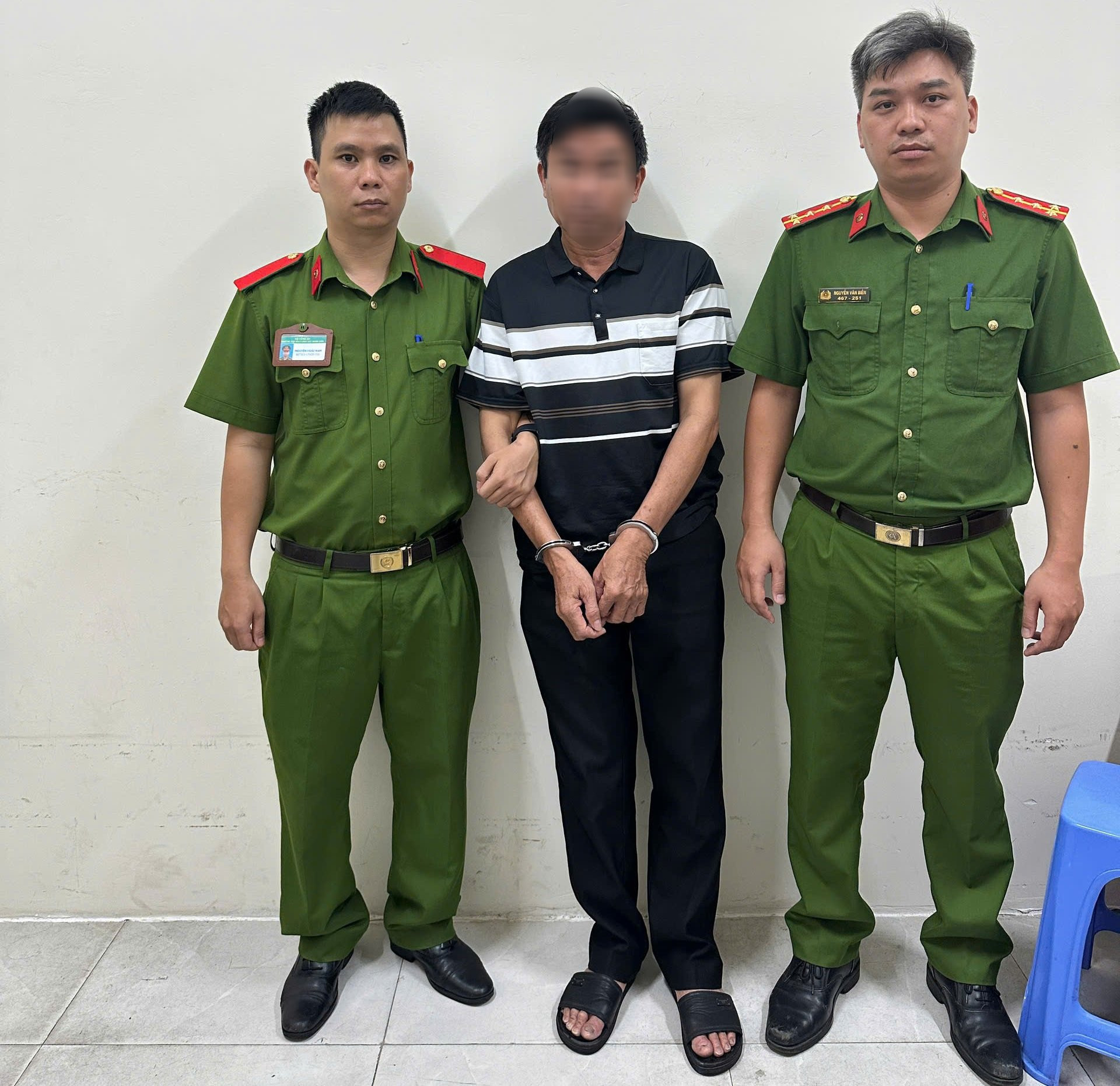 danh tinh nguoi dan ong danh nam shipper vi mau thuan khi giao hang o tphcm 1238.jpg