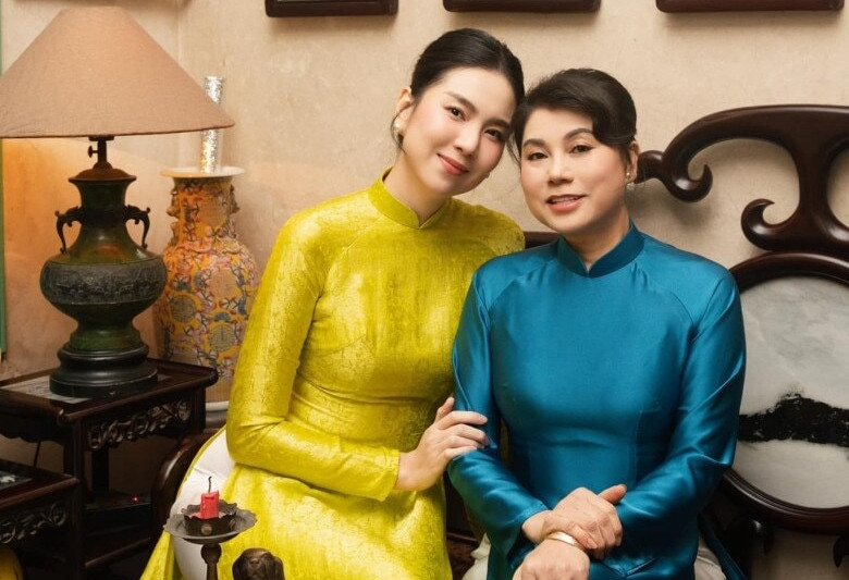 Nhan sắc và vóc dáng tuyệt đẹp của MC Mai Ngọc sau sinh con插图8 Nhan sắc và vóc dáng tuyệt đẹp của MC Mai Ngọc sau sinh con插图8
