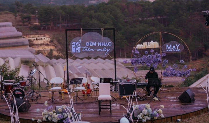Mây Lang Thang là một trong những cái tên tổ chức show thành công nhiều năm qua.