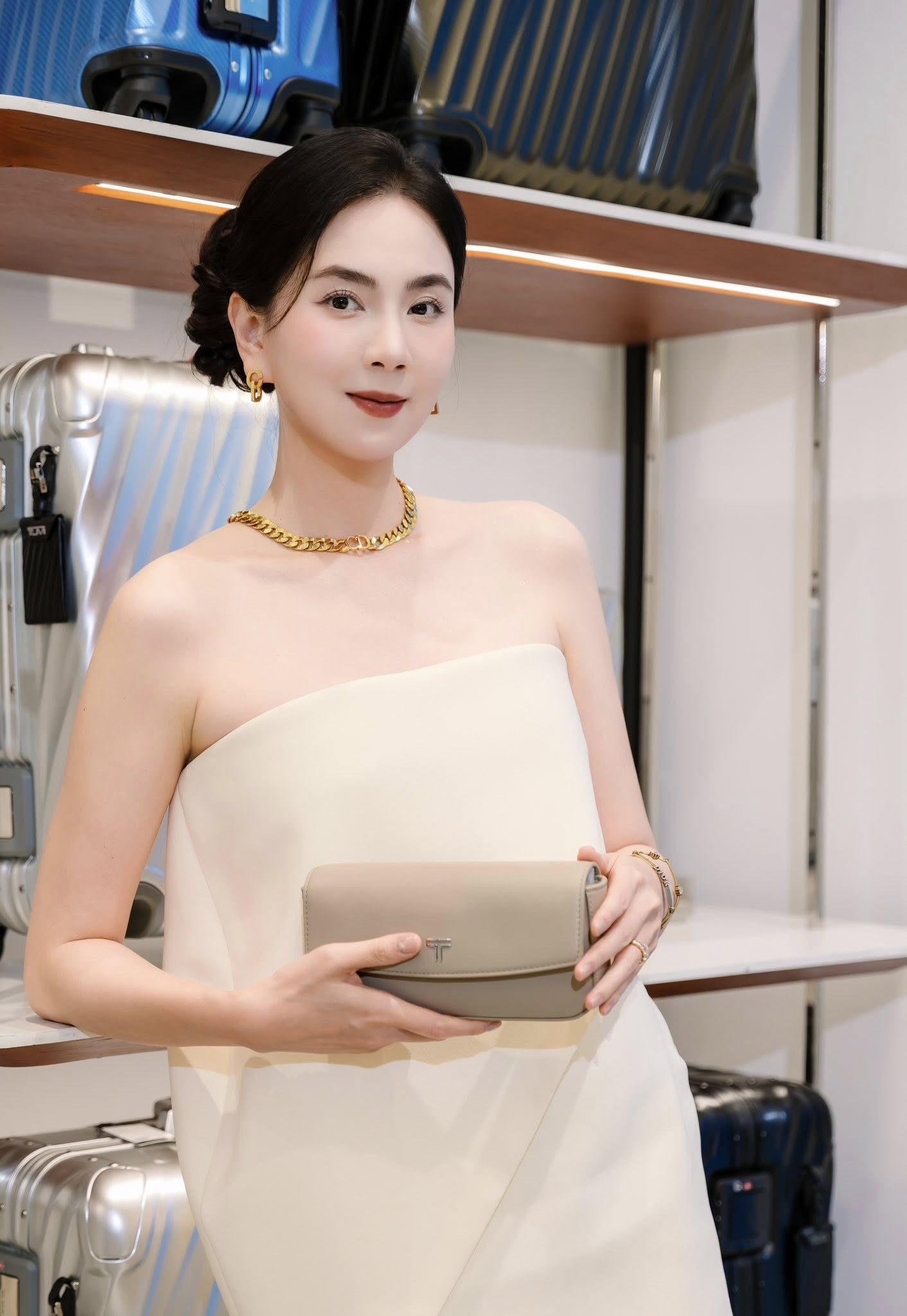 Nhan sắc và vóc dáng tuyệt đẹp của MC Mai Ngọc sau sinh con插图6 maingoc 7.jpeg