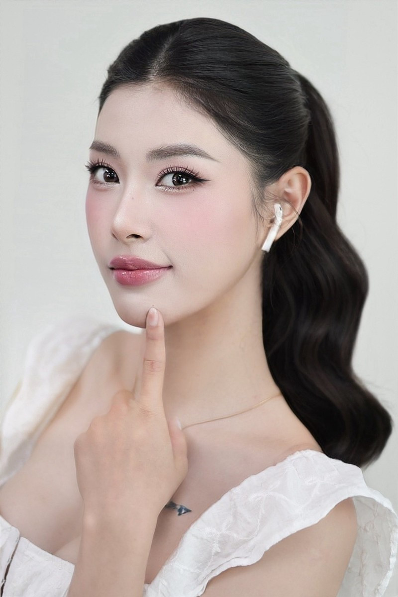 Điều chưa tiết lộ về MC VTV cao 1m76 từng là đội trưởng U19 bóng chuyền quốc gia - 14