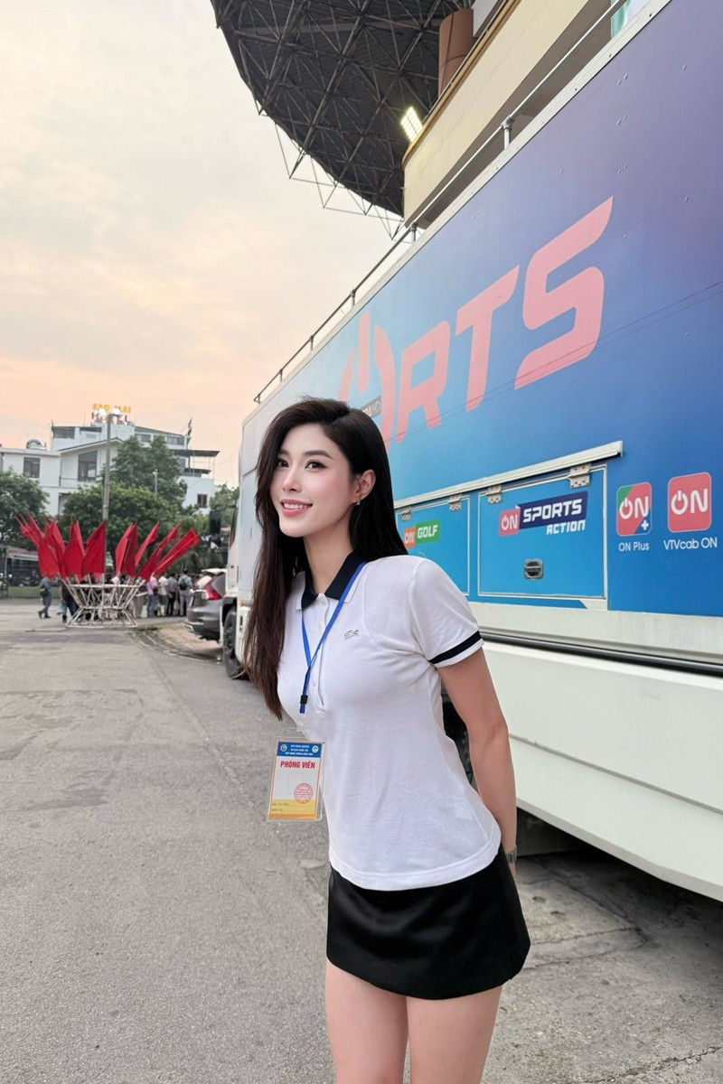 Điều chưa tiết lộ về MC VTV cao 1m76 từng là đội trưởng U19 bóng chuyền quốc gia - 10