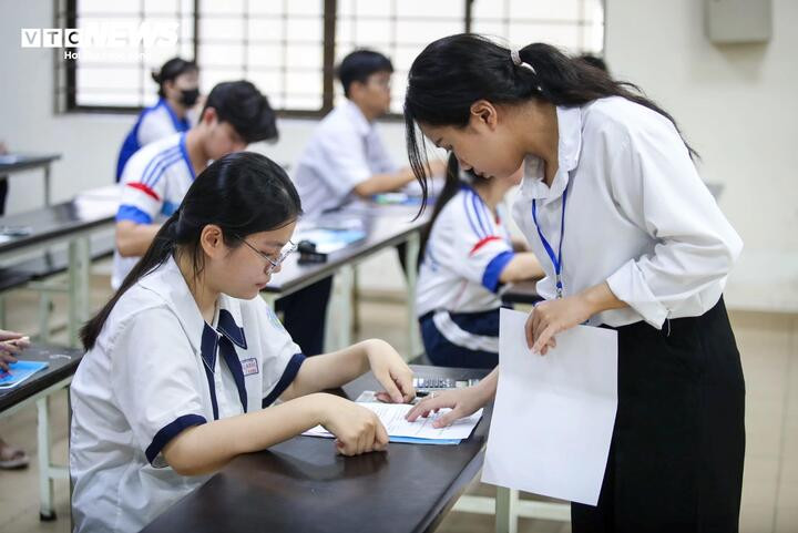 Thí sinh tham dự kỳ thi THPT. (Ảnh minh hoạ)