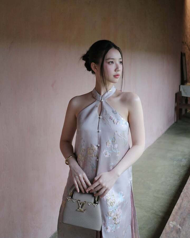 AMEE khá kín tiếng về đời tư.