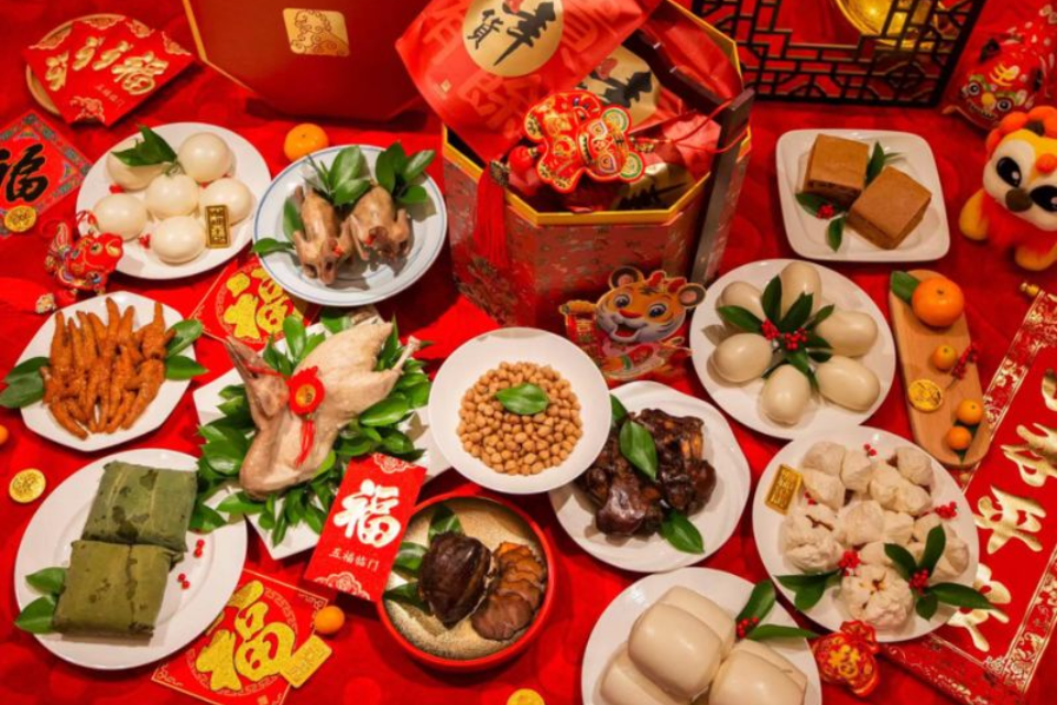 Mang 3,5 tỷ đồng lên thành phố dưỡng già, cụ ông ngỡ ngàng trước bí mật bên mâm cơm của con gái插图1 mon-an-ngay-tet-cua-nguoi-trung-quoc-1779443456.png