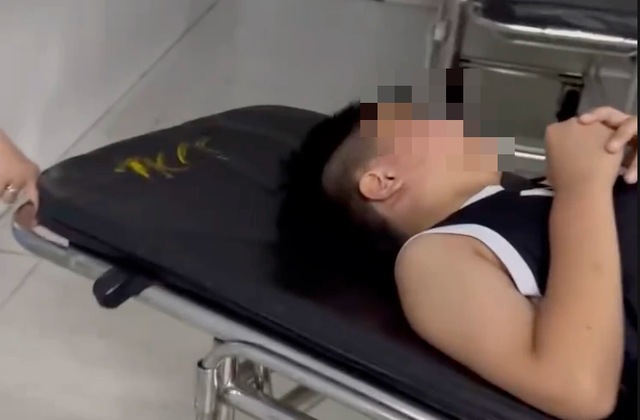 Thầy giáo người Ấn Độ bị tố tát học sinh lớp 4 trong lớp học thêm ở Gia Lai - Ảnh 2.