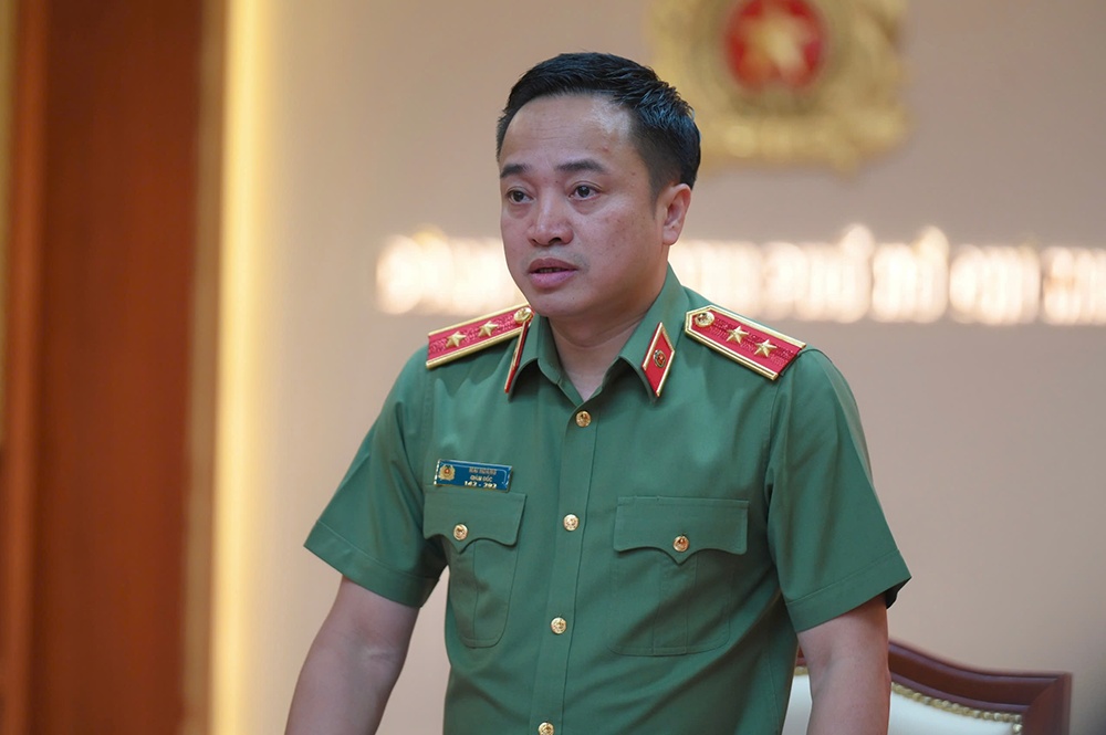trung tuong mai hoang.png