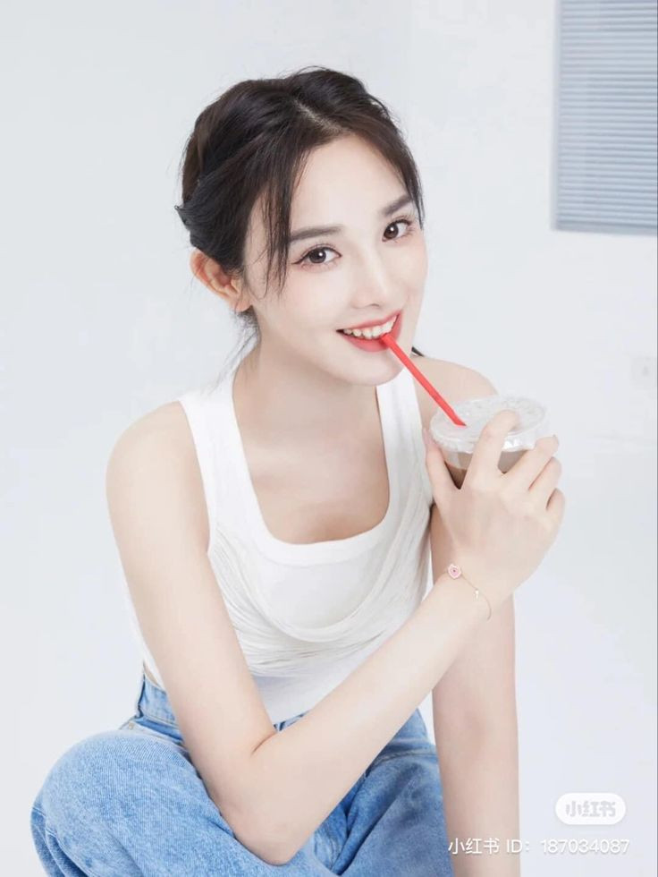 3 con giáp trúng số độc đắc đúng 300 tỷ vào ngày 27/5/2026, Thần Tài trao vận may, tay phải 'trĩu vàng', tay trái 'hứng bạc' khiến ai nấy đều ghen tị - Ảnh 3