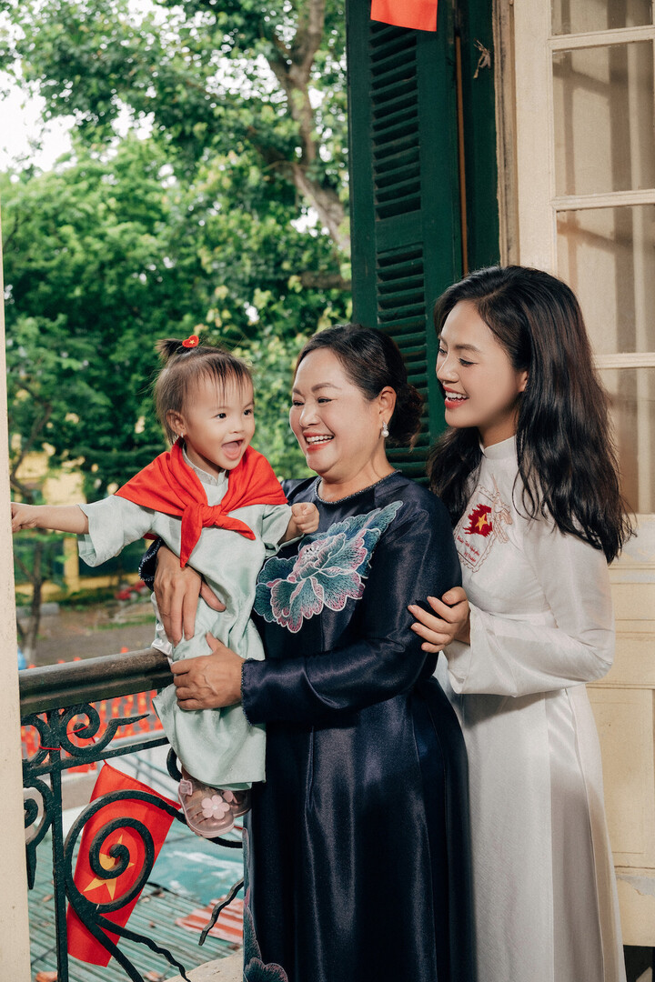 Nghệ sĩ Cao Nga là người ủng hộ con gái Thu Quỳnh theo đuổi nghiệp diễn xuất.