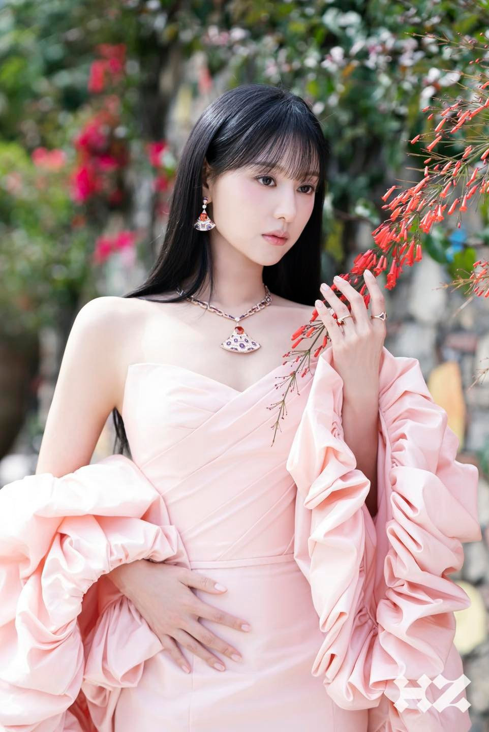 Trúng số độc đắc vào đúng ngày 29/6/2024, 3 con giáp tài vận lên vù vù, tiền nhiều như nước chảy, mua nhà tậu xe không cần lo nghĩ - Ảnh 1