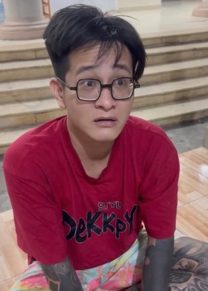 Nam rapper vừa bị bắt trong đường dây tội phạm ma túy là ai?插图 Mai Thế Nhân (Mr. Nhân) là một mắt xích quan trọng trong đường dây tội phạm ma tuý.
