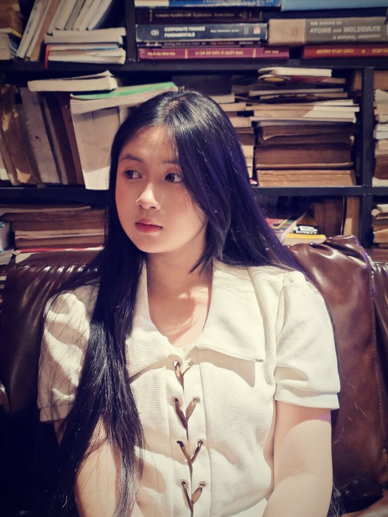 Sao nhí trăm tỷ gây ngỡ ngàng với diện mạo trưởng thành ở tuổi 15插图6