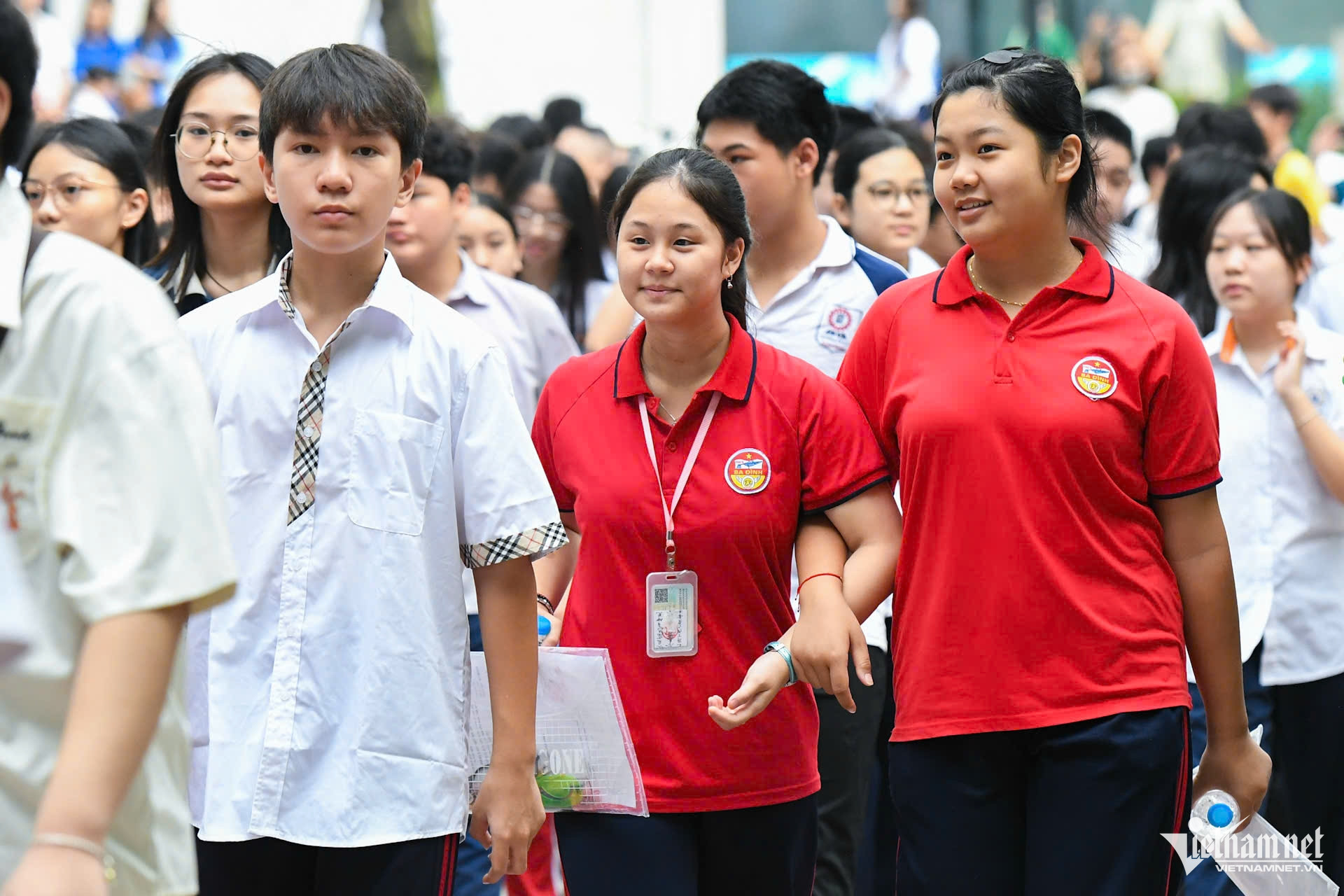 W-thao thi lop 10 3.jpg