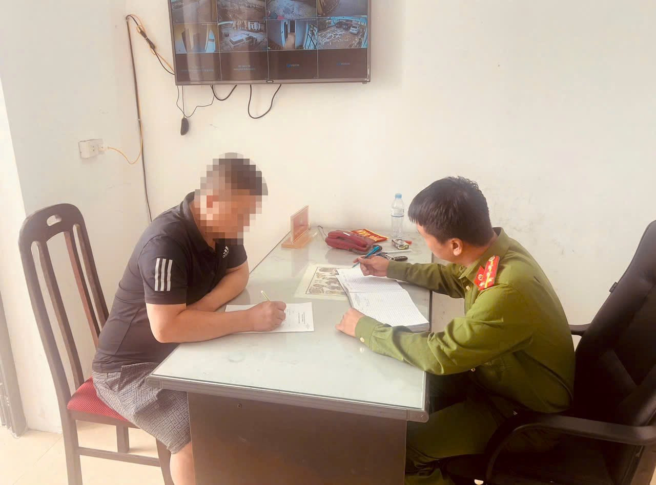 Mâu thuẫn phụ huynh dẫn đến hành hung: Sự việc nghiêm trọng tại Hải Phòng - Ảnh 1.