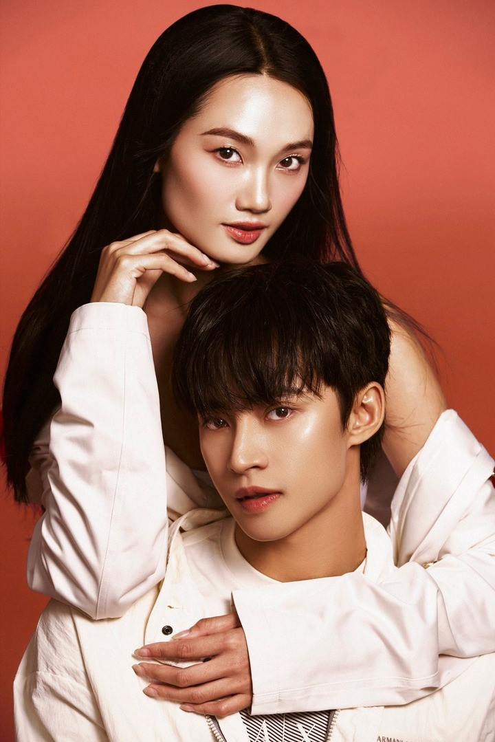 Từng chia sẻ về chuyện tình cảm, nàng hậu thừa nhận vẫn có ý kiến trái chiều. Song cô không bận tâm, bản thân hạnh phúc là điều tuyệt vời nhất.