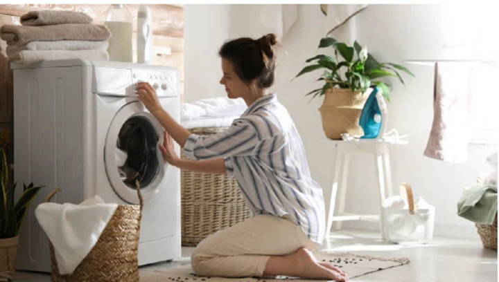 Máy giặt lồng ngang đang được sử dụng trong rất nhiều gia đình.