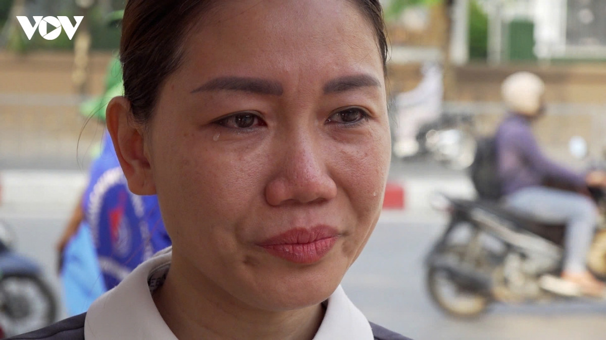 con thi vao lop 10 chuyen, phu huynh bat khoc chia se ve hanh trinh con da di qua hinh anh 8