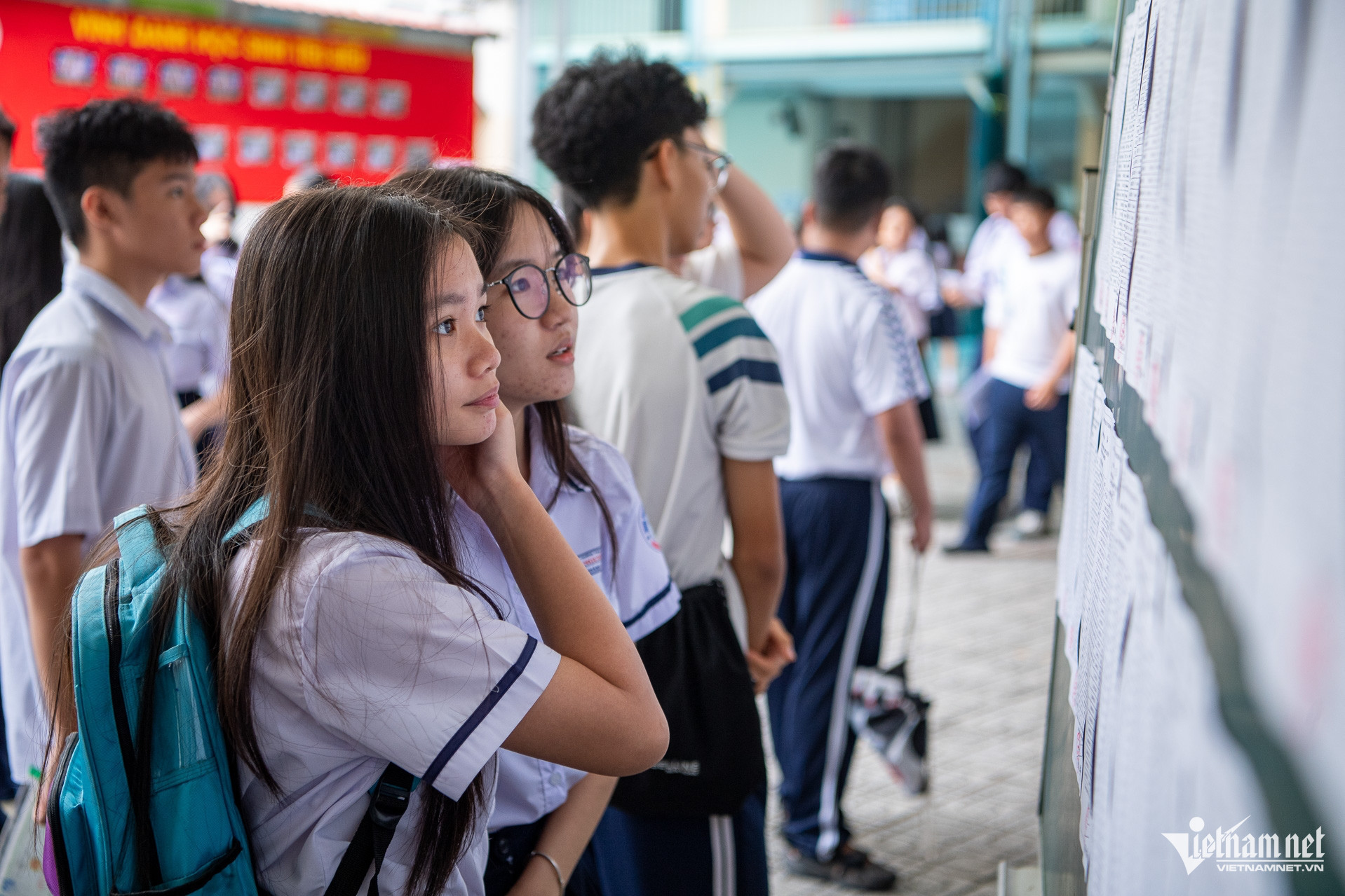 W-Kì thi lớp 10 tại TPHCM năm 2026  Tuấn Hùng 19.jpg