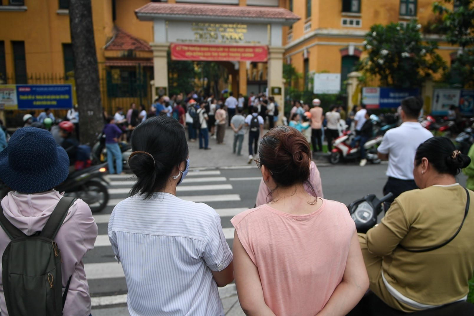 W-thi 10 TPHCM Nguyễn Huế 26.jpg