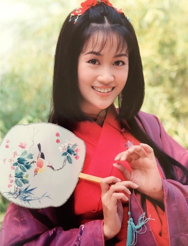 Nhan sắc xinh đẹp của Lương Tiểu Băng khi vào vai Chúc Anh Đài.