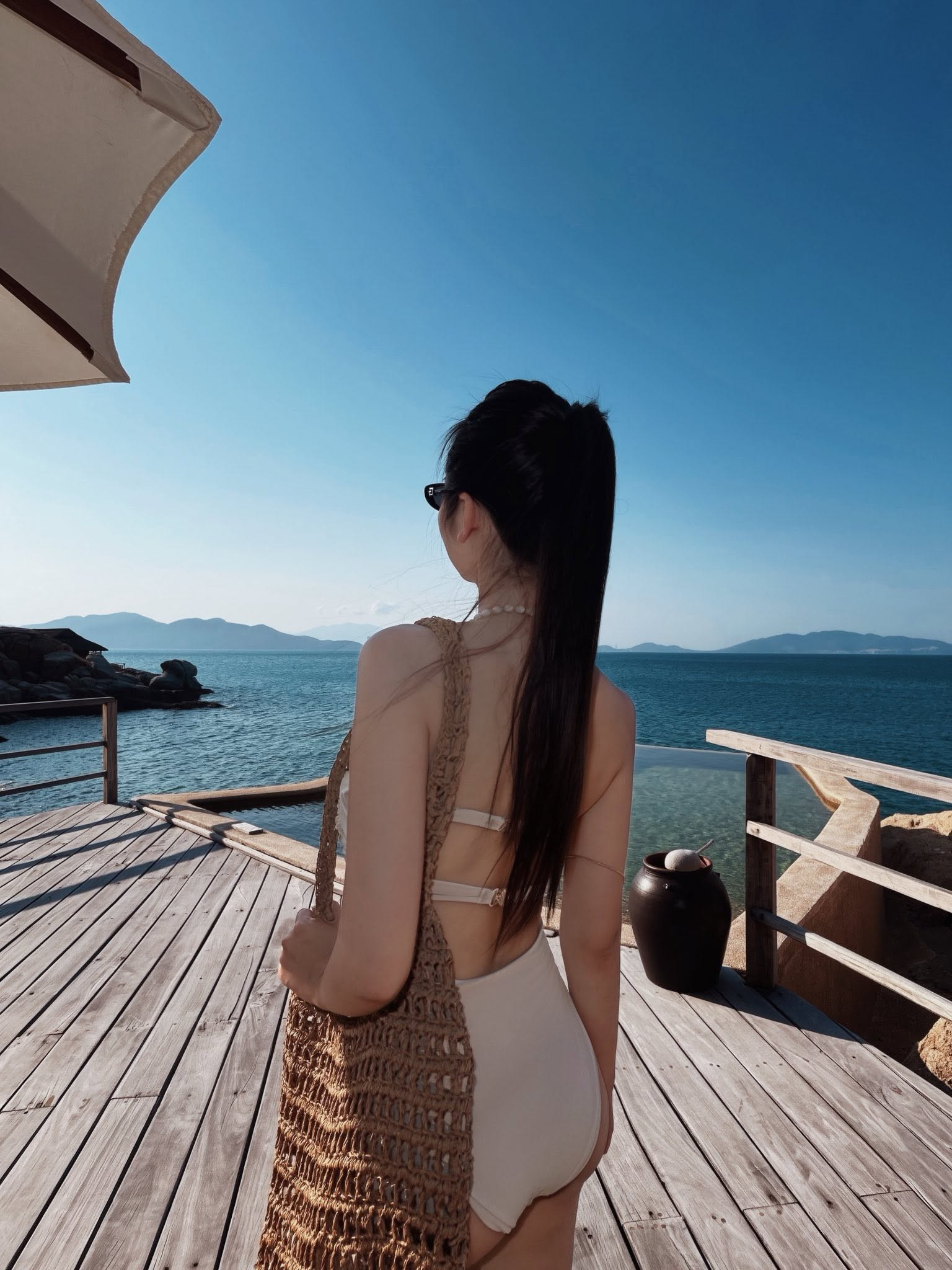 Nữ diễn viên đẹp bất bại 17 năm, U40 mà body siêu nét: Cứ đi biển là có ảnh triệu like