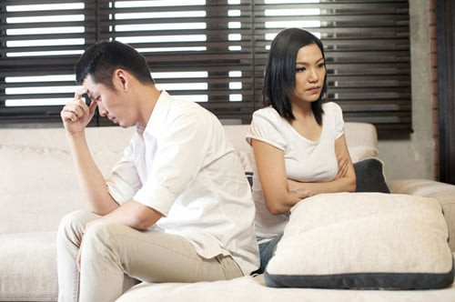 Ám ảnh chồng ngoại tình, vợ héo hắt lâm bệnh nặng