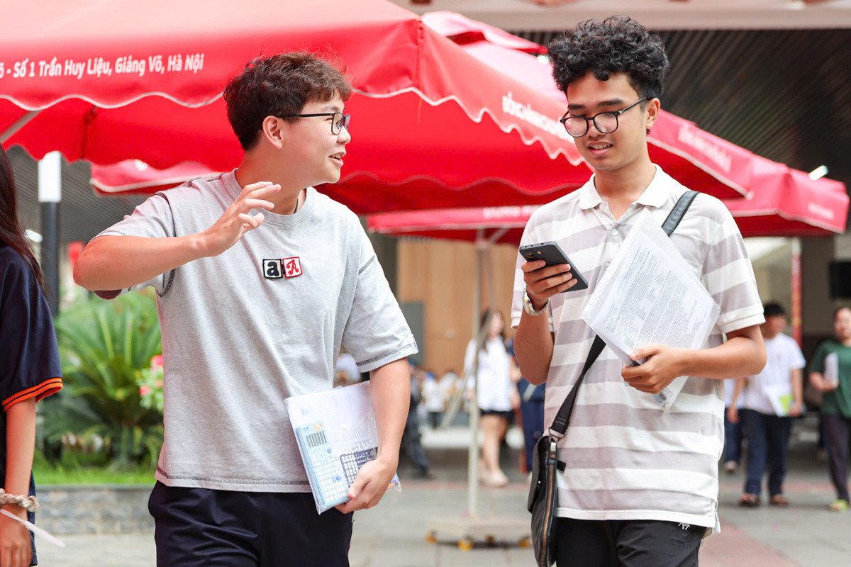 Đế chế hàng nghìn tỷ USD phía sau 3 tỷ phú vào đề thi Văn tốt nghiệp THPT插图3
