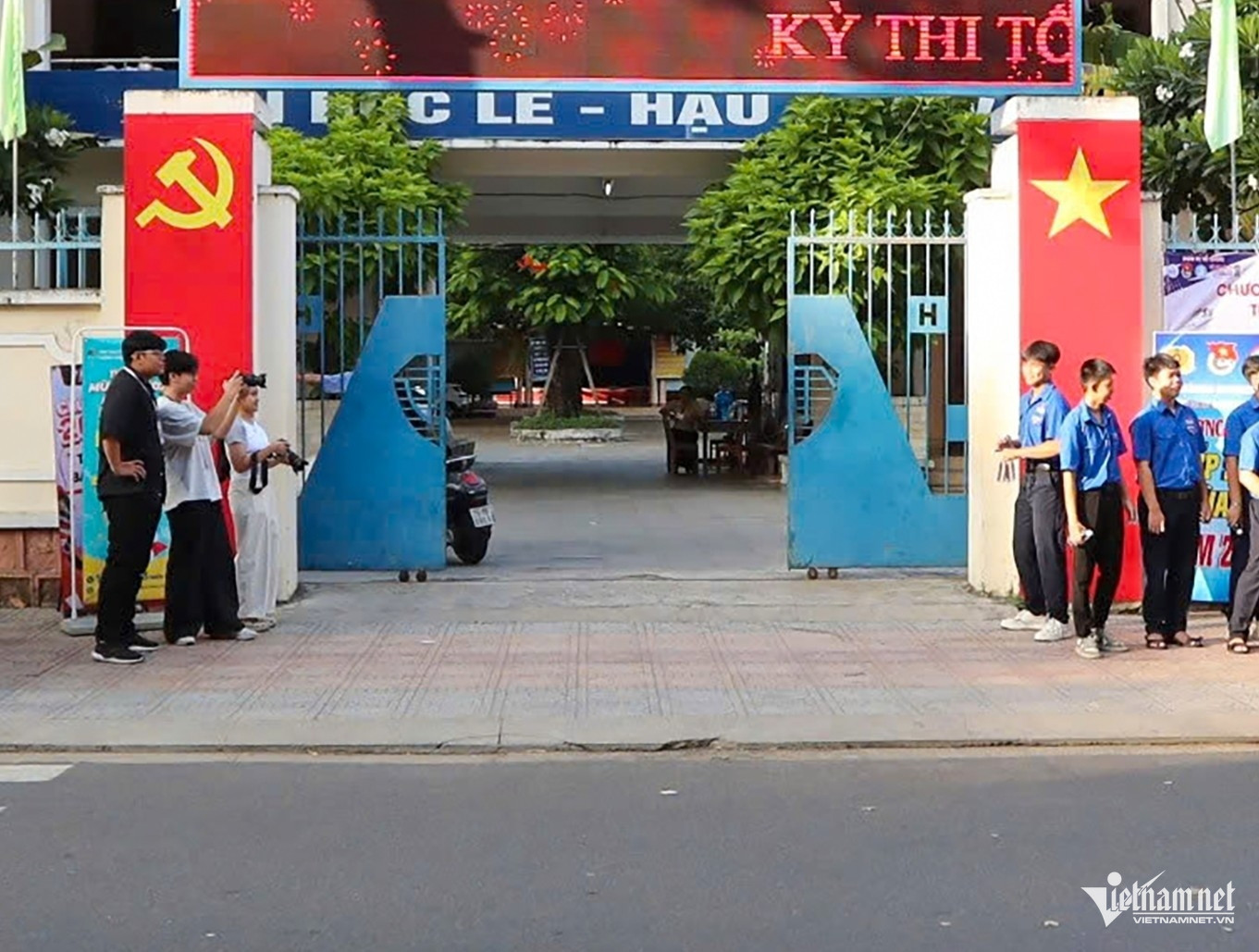 Xác minh vụ thí sinh dùng tài liệu thi tốt nghiệp THPT nhưng không bị xử lý插图 W-khanh hoa1.jpg