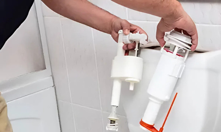 Hiện nay trên thị trường có nhiều loại vòi nước, bồn cầu và đầu sen được thiết kế với công nghệ tiết kiệm nước. (Ảnh minh họa)