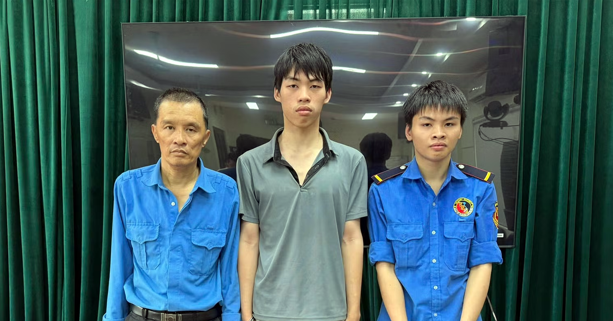 Vụ xô xát vì phí gửi ô tô ở chung cư Hà Nội: Bảo vệ chém tài xế đã ra đầu thú插图1