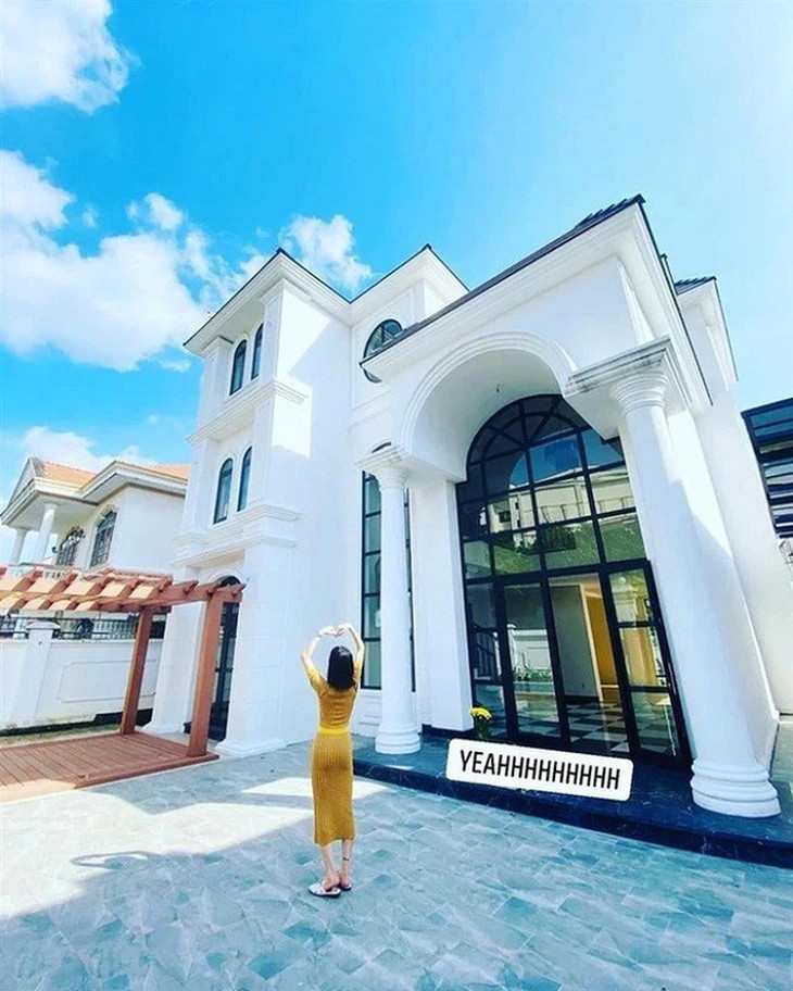 Cái kết khó tin của nữ ca sĩ Việt được mời hát đám cưới mà hét giá đến 300 triệu插图2 Cái kết khó tin của nữ ca sĩ Việt được mời hát đám cưới mà hét giá đến 300 triệu đồng - Ảnh 3.