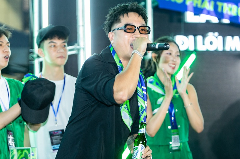 anh 1 001.jpg