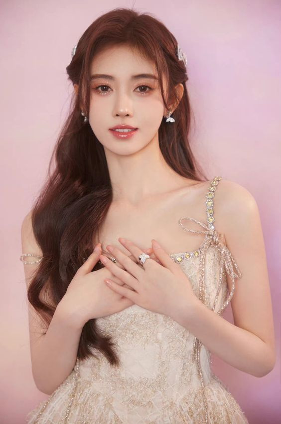 Thần Tài ban lộc vàng đúng ngày mai (20/6/2026), 3 con giáp như 'chuột sa hũ nếp', công danh nở rộ, hứng mưa lộc trời, vươn tới giàu sang - Ảnh 2