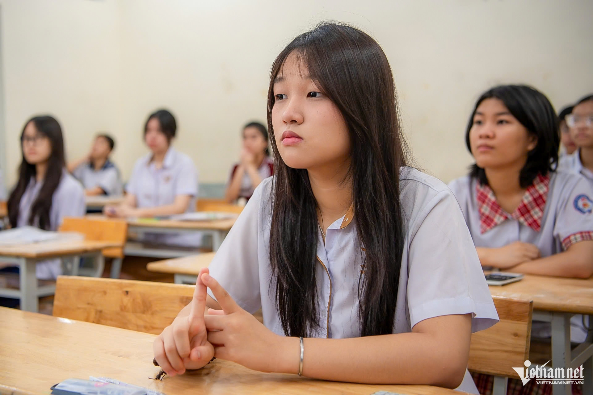 W-thi 10 TPHCM Tuấn Hùng 2.jpg